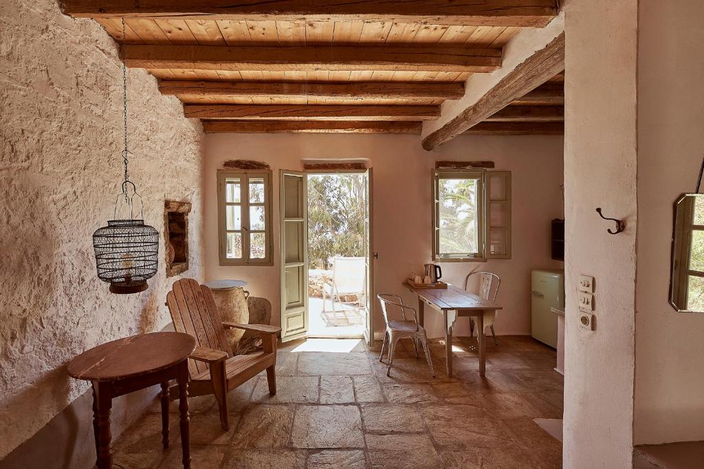 Nature Eco Living Serifos photo 4