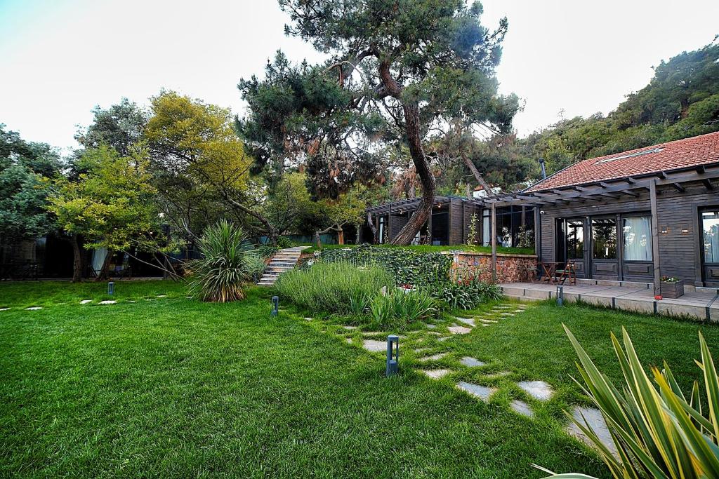 Triada Hotel Büyükada photo 1