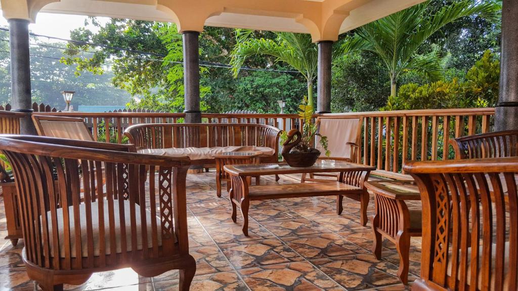 Bernique Guesthouse photo 1