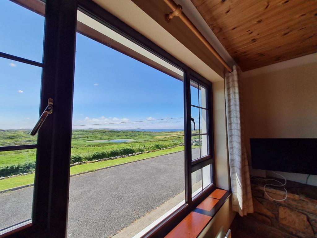 Sea View Cottage, Errislannan photo 3