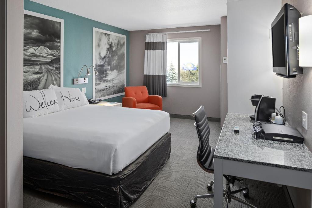 Home Inn Medicine Hat photo 2