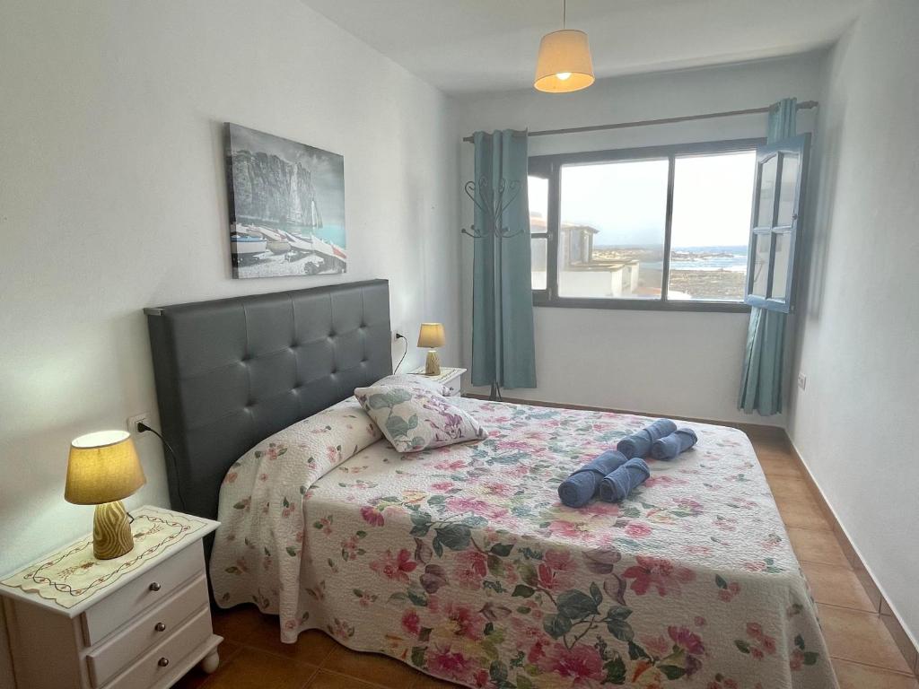 Eslanzarote Turtle House, Super wifi, Sea views photo 1