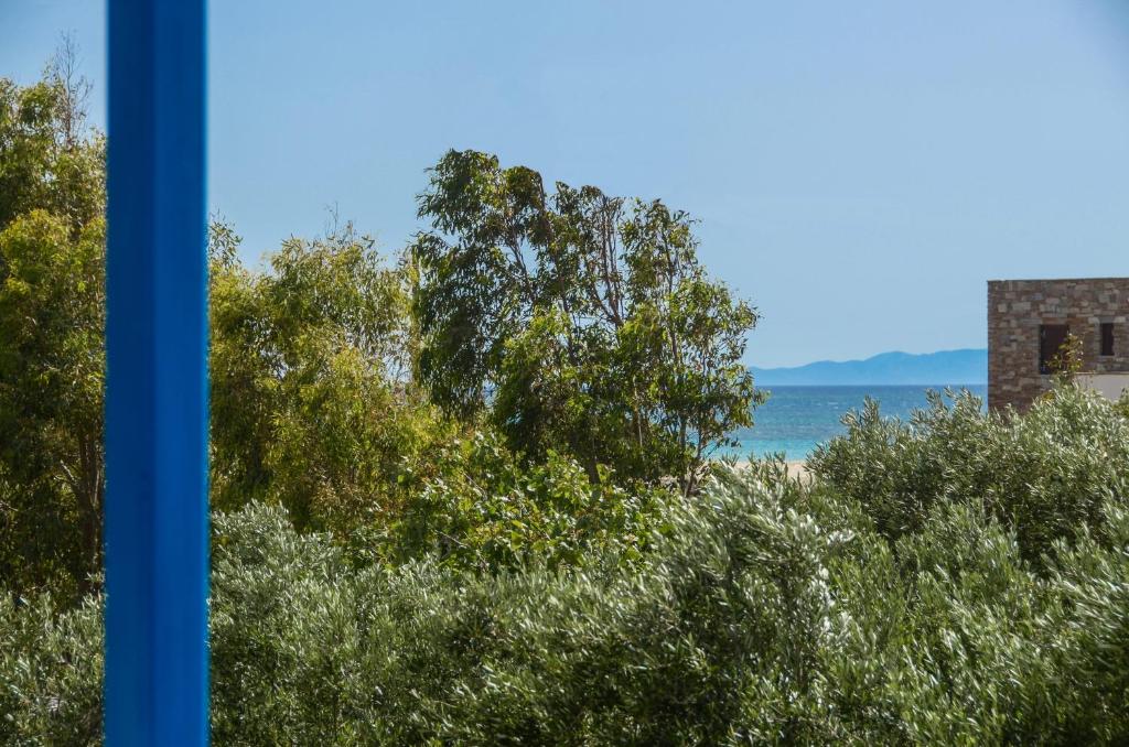 Golden Beach Glyfada Apartments photo 4