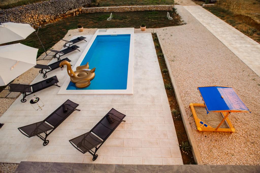 Family dream house photo 1