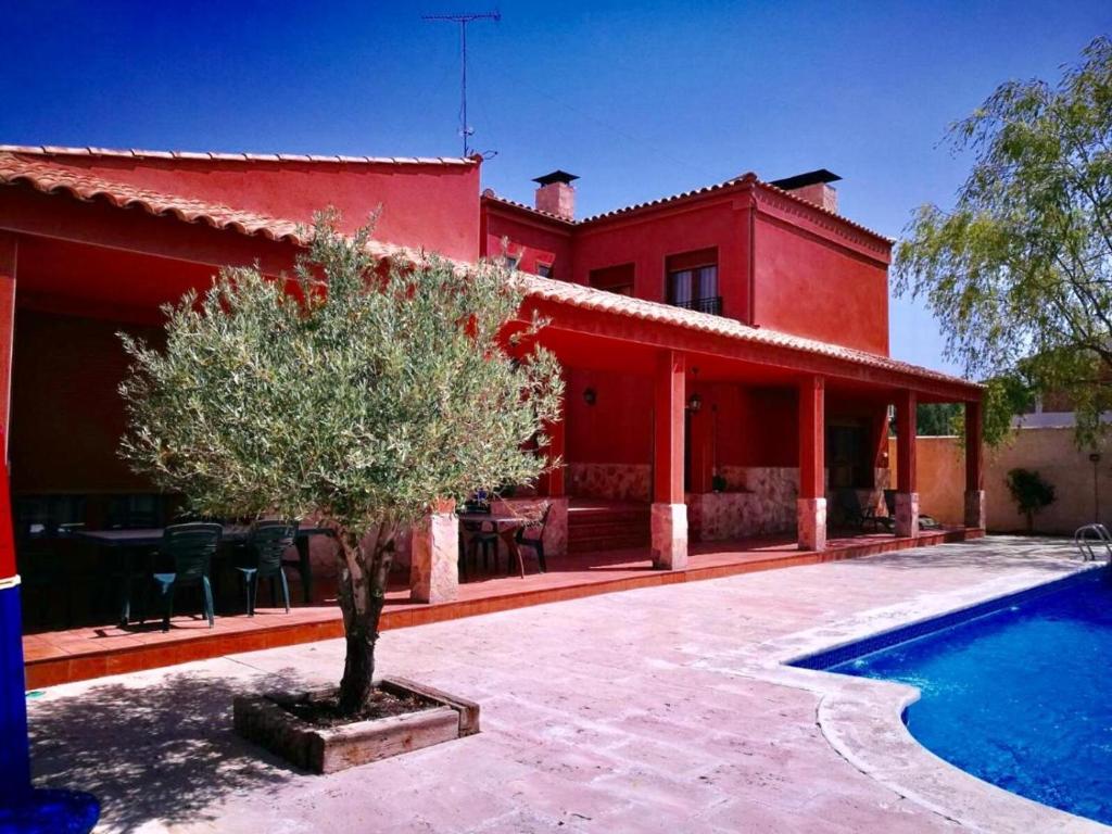 4 bedrooms villa with private pool jacuzzi and wifi at Arcas photo 1