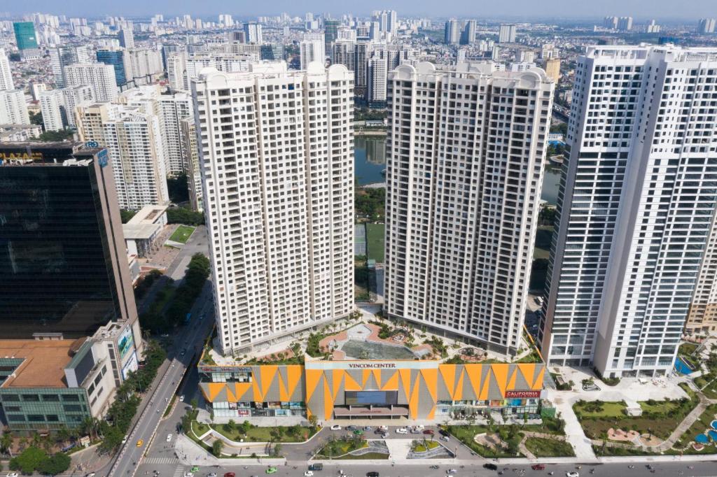 Luxurious 1Bed Apartment in Vinhomes D'Capitale Trung Hoa