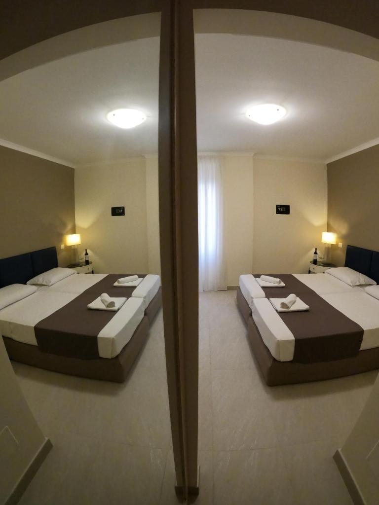 Relais central Turati Room Type - Deluxe Double or Twin Room