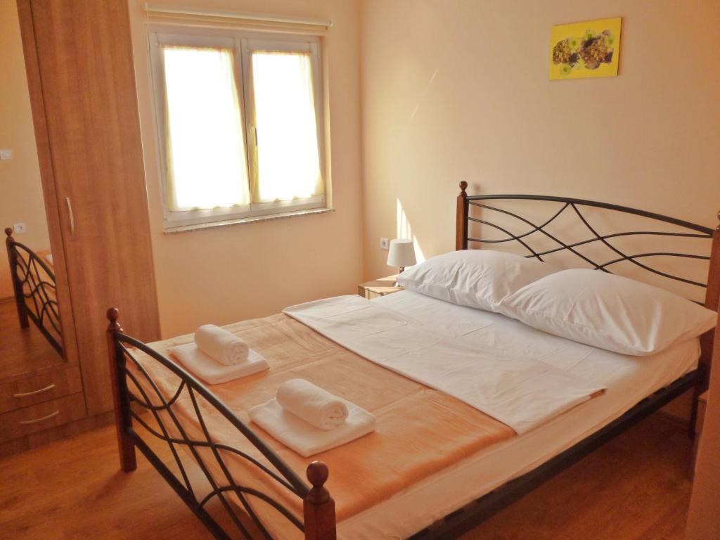 Apartmani BugenVila photo 3