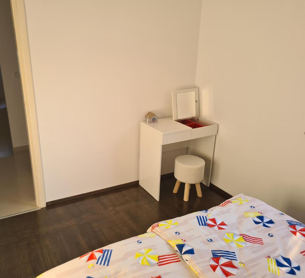 Family Apartment photo 2