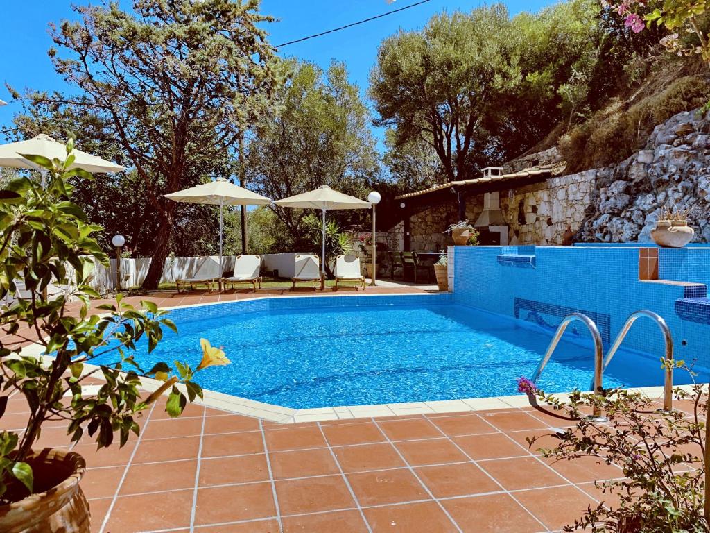 Villa Clio with Pool Stalos Crete photo 2