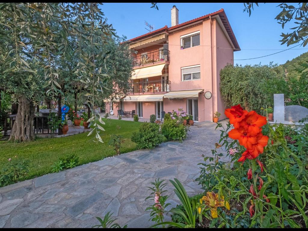 Villa Rania photo 1