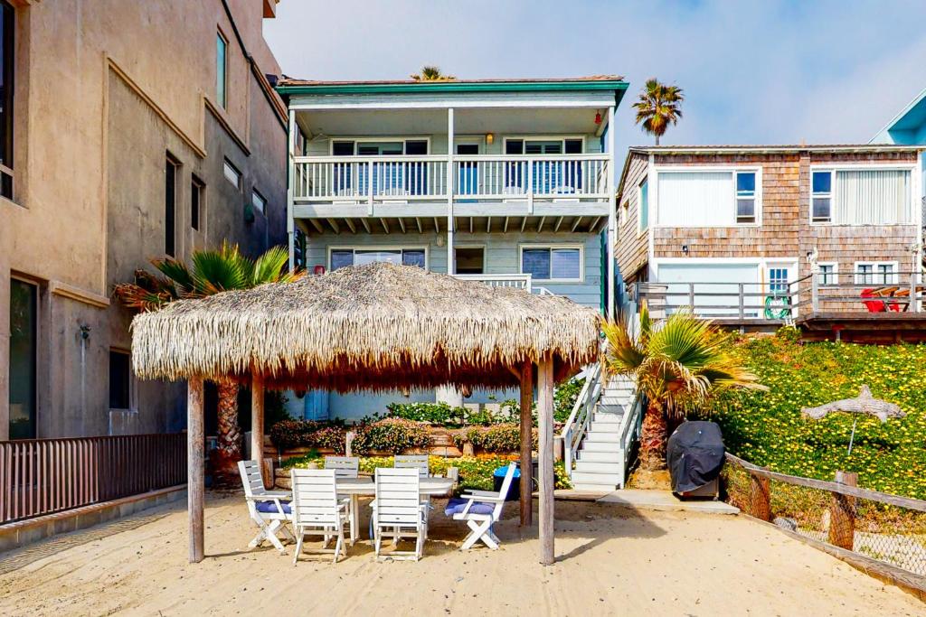 1711 S Pacific Street photo 1