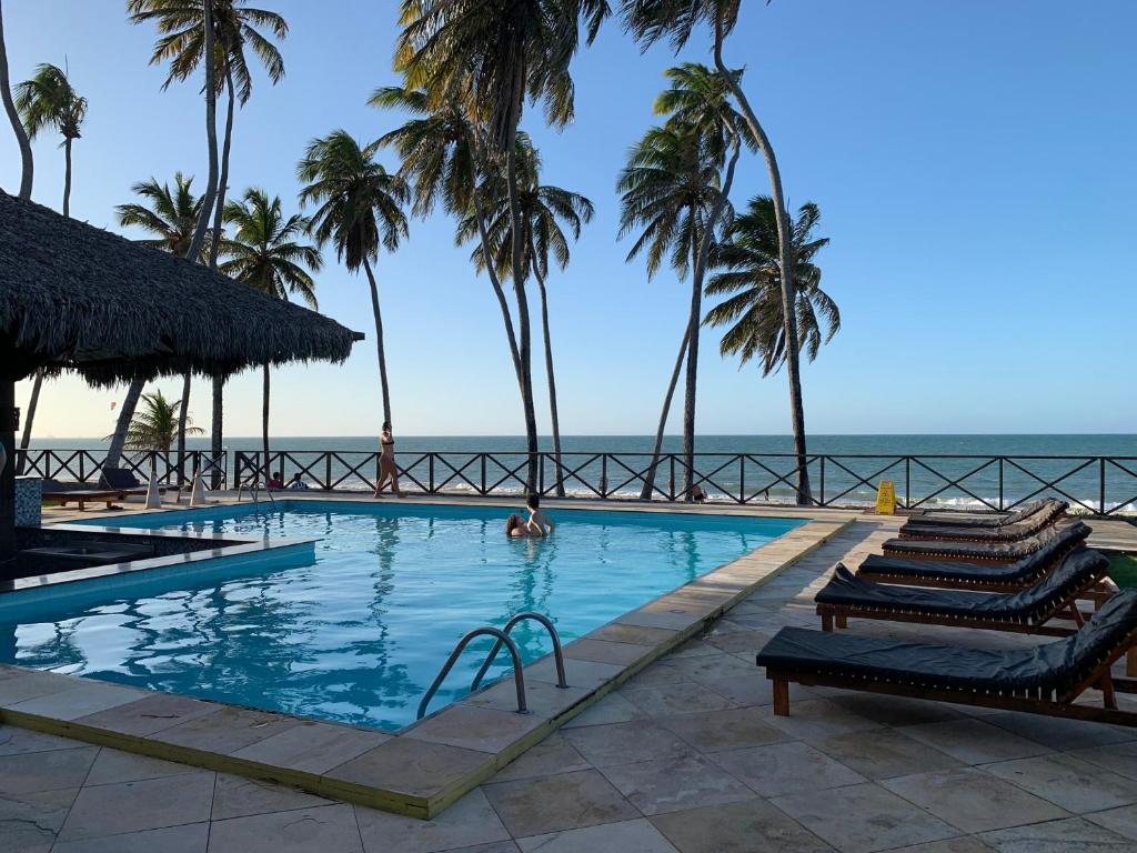 Condomínio com vista para o Mar e Piscina no CUMBUCO- AP 106 photo 3