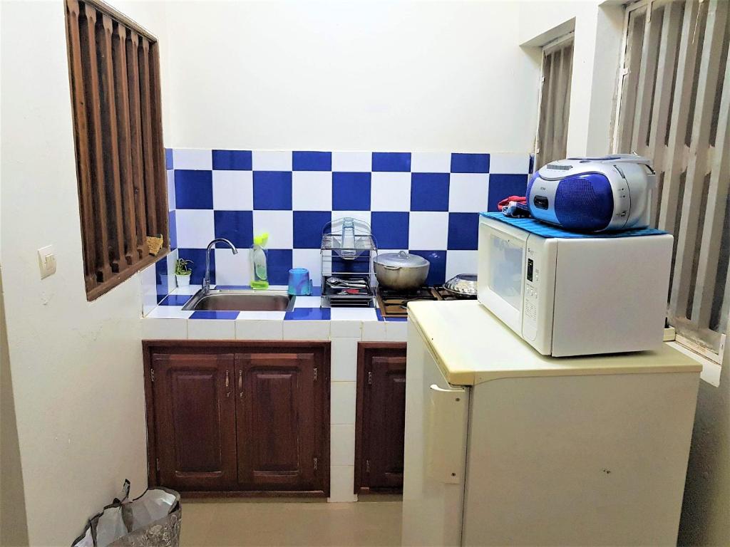 One bedroom appartement with shared pool enclosed garden and wifi at M'bour 2 km away from the beach photo 1