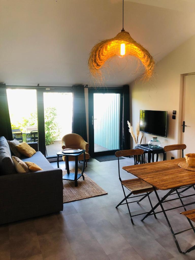Appartement Bel Air - Piscine - jacuzzi photo 2