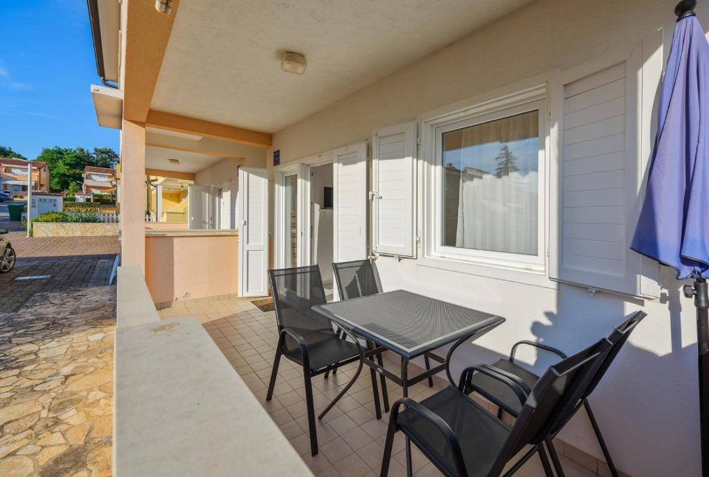 LUCREZIA house with apartments photo 3