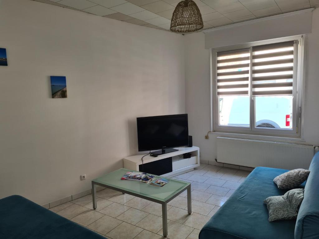 "Les Embruns" Maison meublée, proche de la mer photo 3