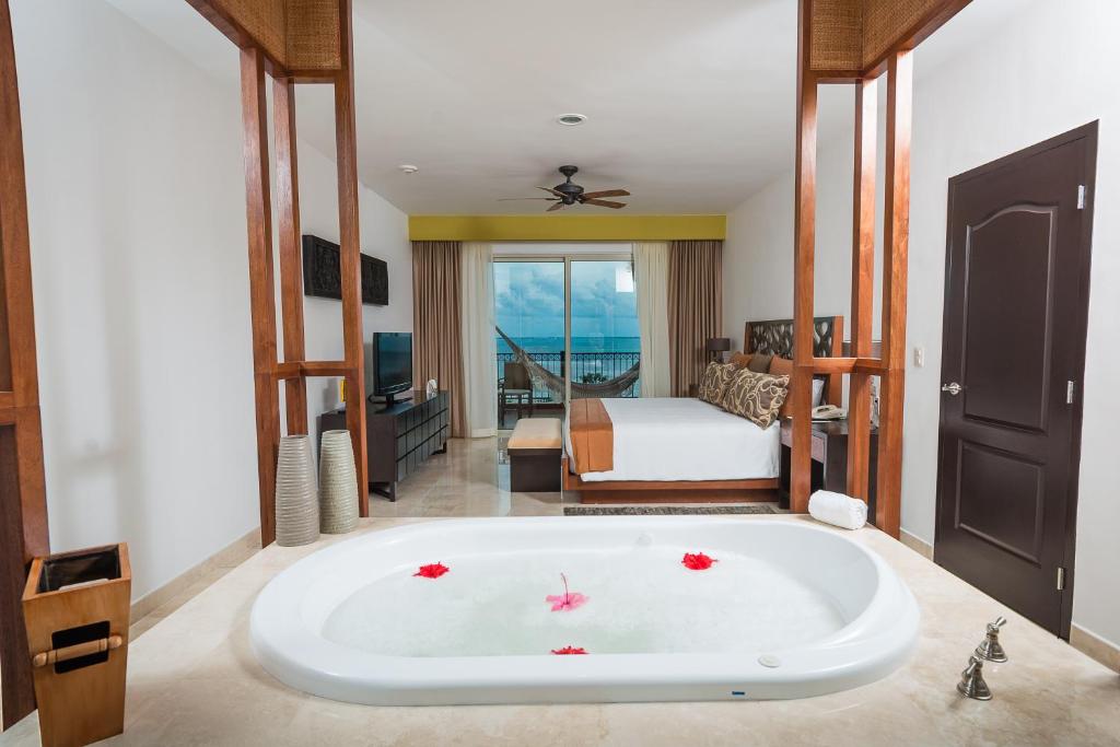 Сьюит (Лофт с 3 спальнями), Villa del Palmar Luxury Residences - All Inclusive