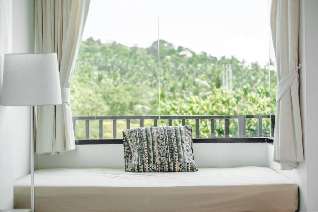 The Dearly Koh Tao Hostel-PADI 5 Star Dive Resort photo 2