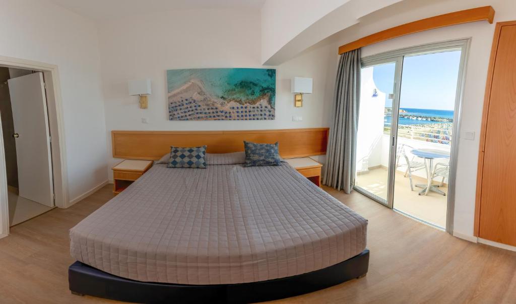 Tylos Beach Hotel photo 1