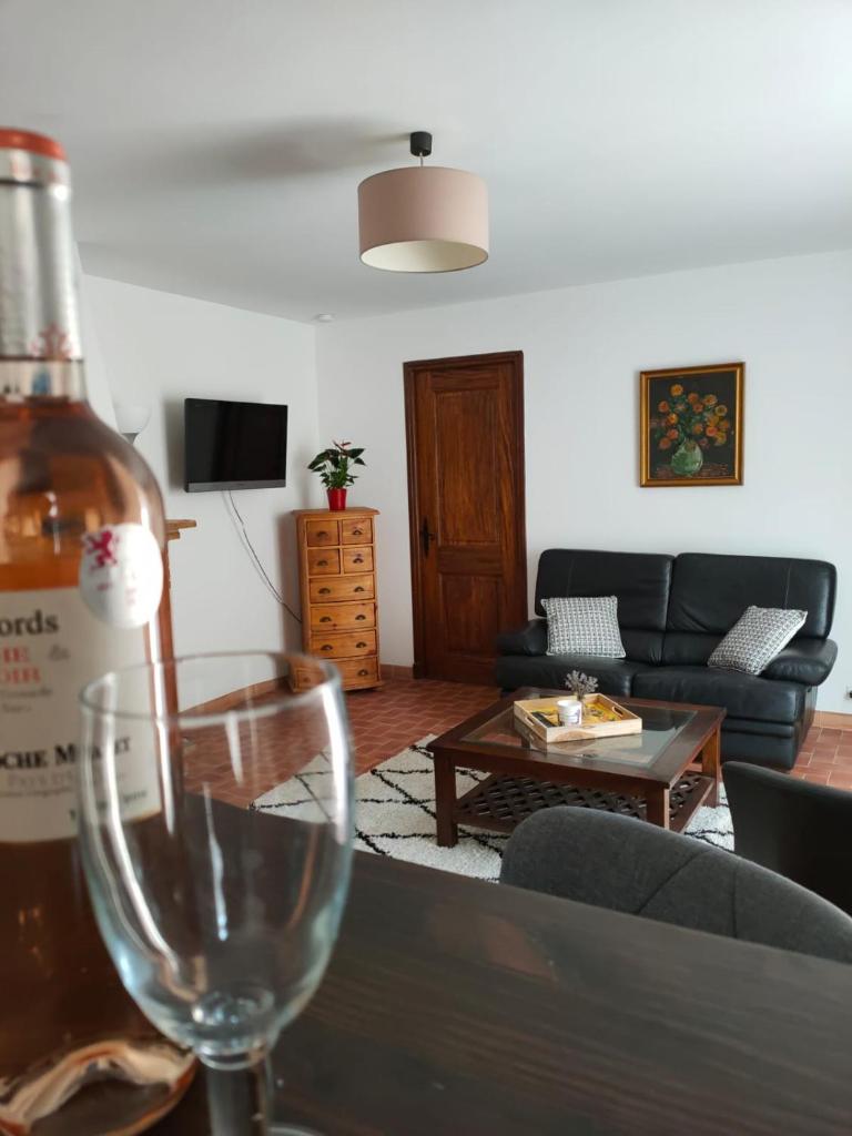 Charmant appartement au cœur du village photo 4