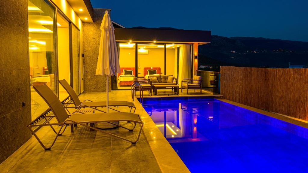 Sare - 2 Bedroom Holiday Villa with jacuzzi in Kalkan photo 4