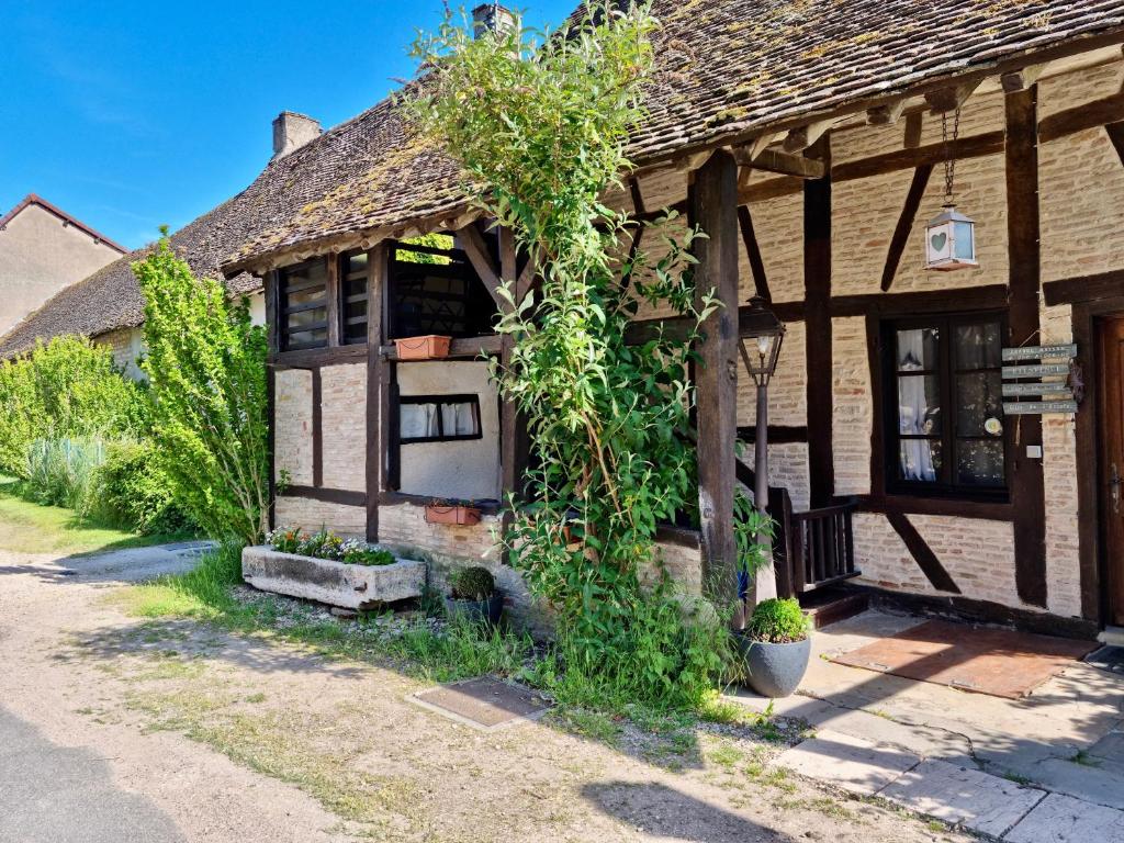 Gîte avec piscine 14 personnes photo 4