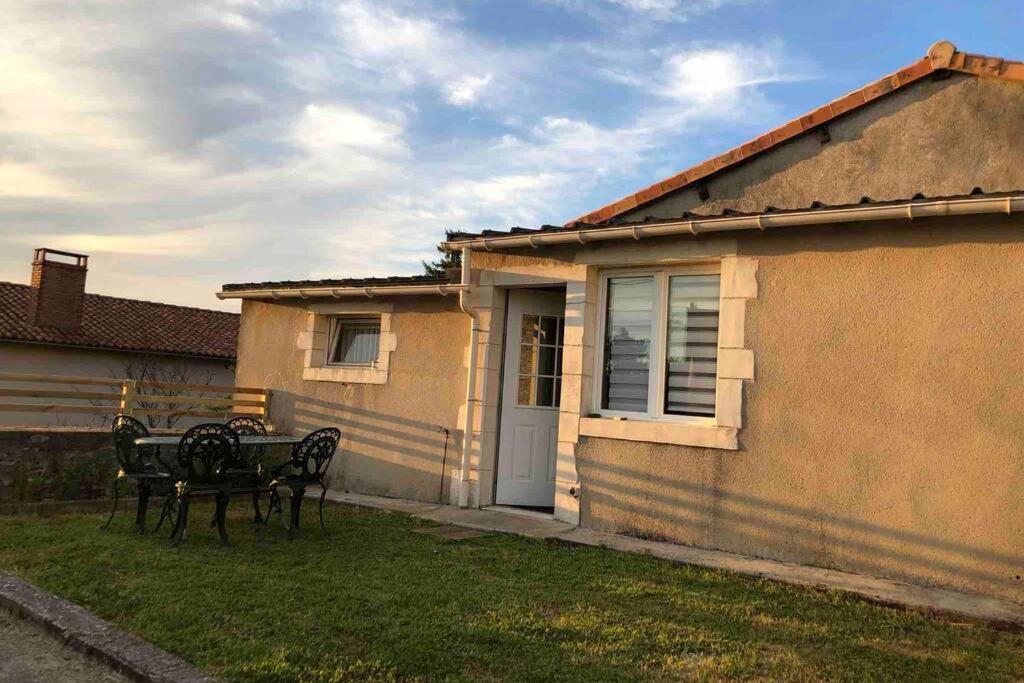 Charmante maison dans la vallée de la Charente photo 3
