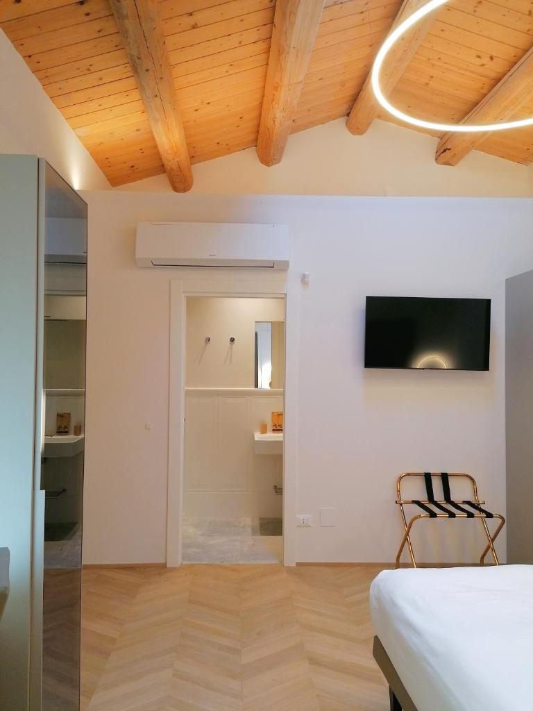 Palazzo Cortesi photo 3