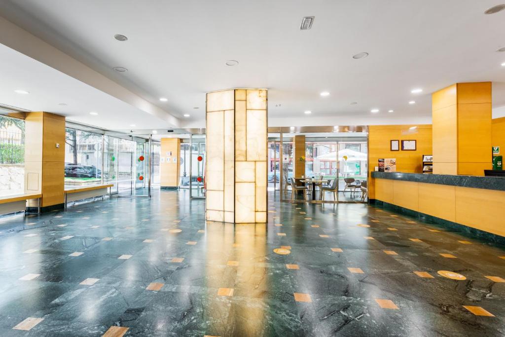 Oroel Hotel & SPA photo 3