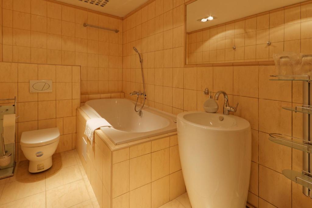 Enjoy Inn photo 4