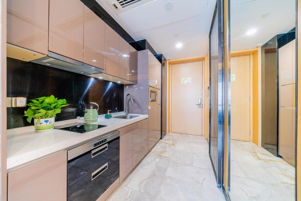 Cloudy international apartment Beijing Rd A-mall photo 3