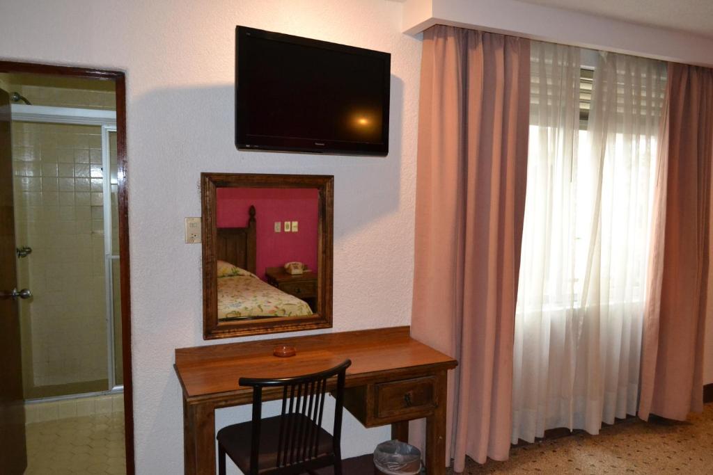 Одноместный (Улучшенный одноместный номер), Hotel Habana