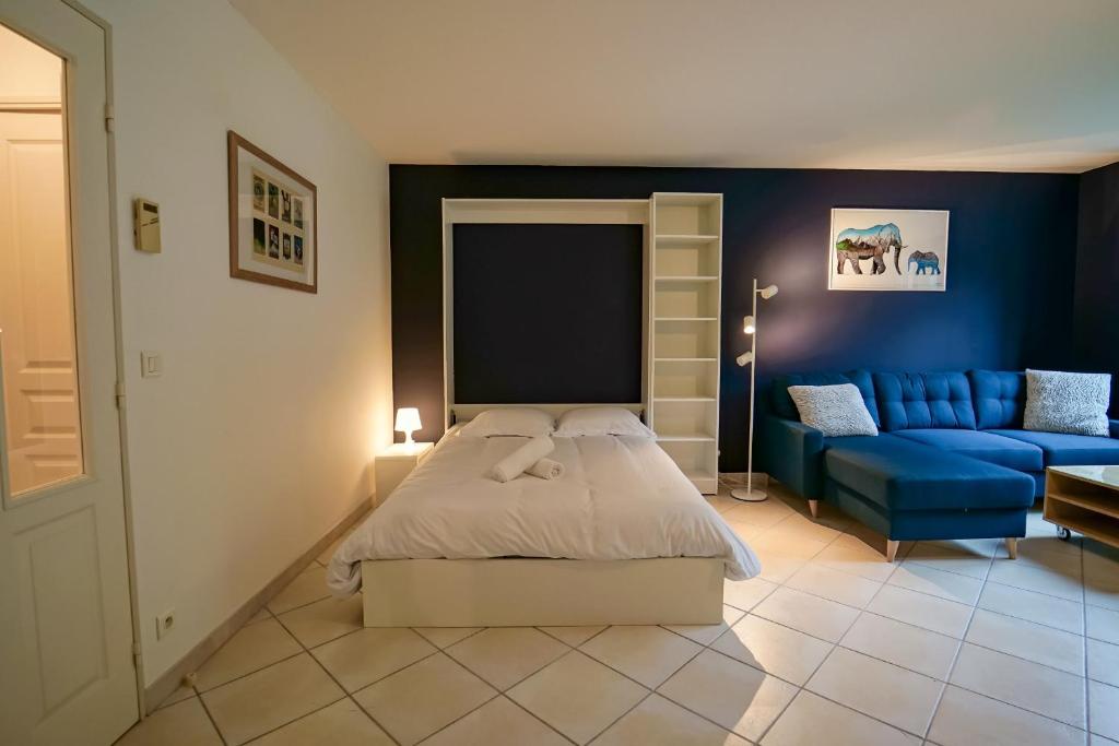 Le Bleu du Lac - 150m from the lake - terrace & parking in Sevrier photo 2