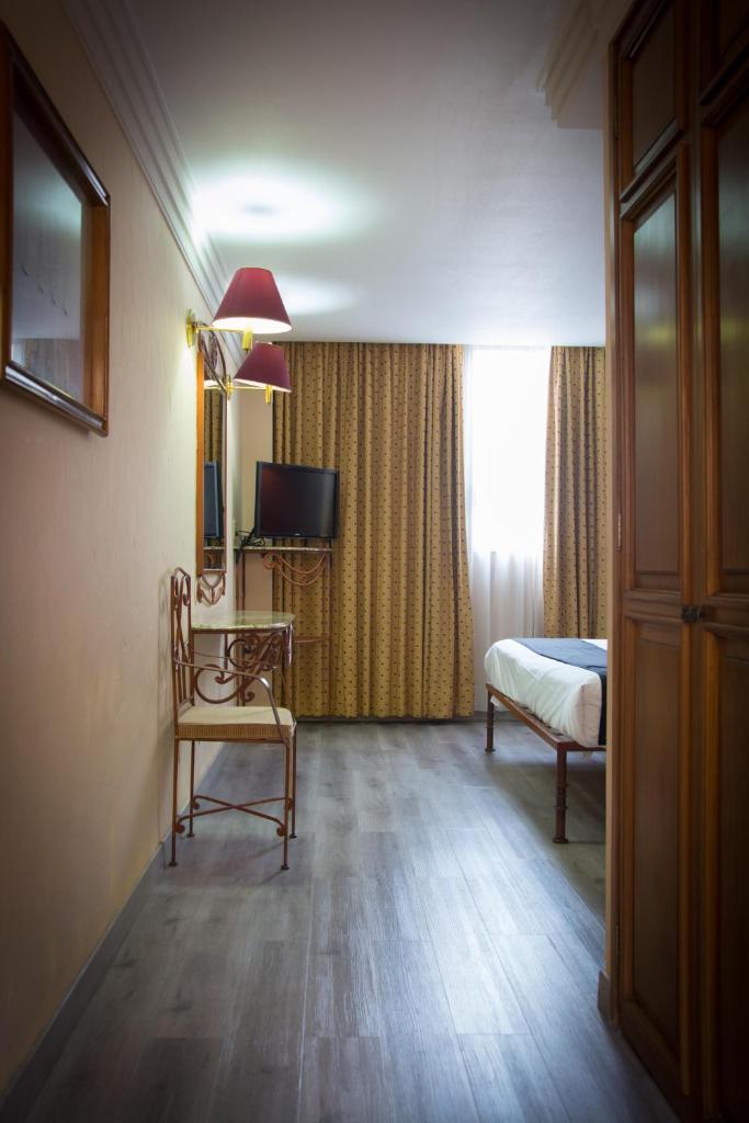 Двухместный (Номер Делюкс), Hotel Santa María