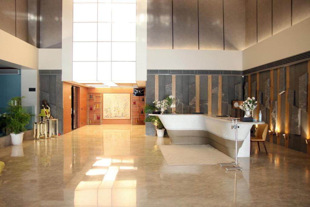 Udman Hotel at 4km from International Expo Centre, By Ferns N Petals, Greater Noida photo 3