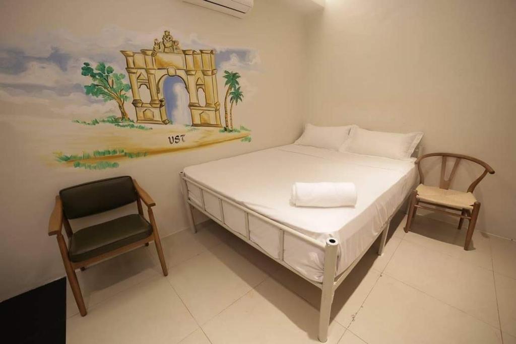 Двухместный (Двухместный номер с 1 кроватью), Tambayan Capsule Hostel & Bar