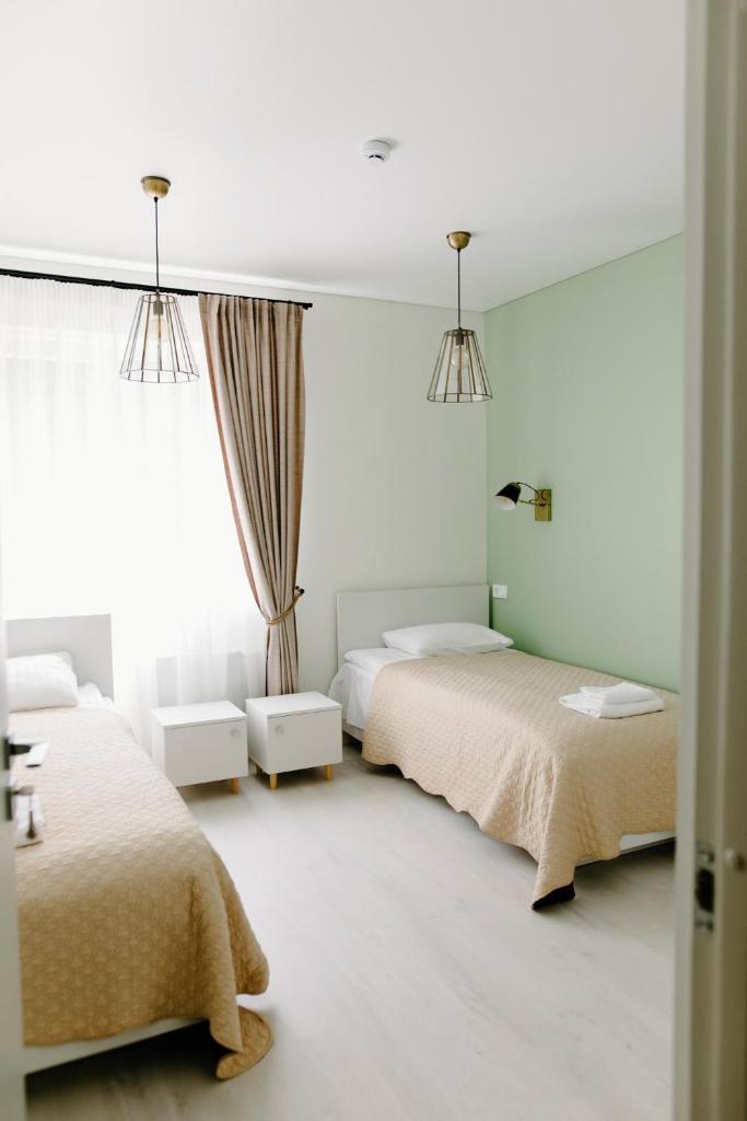 Green Town photo 2