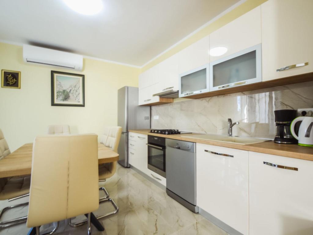 Apartment Ana by Interhome photo 3