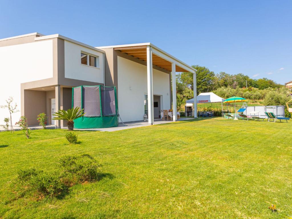 Holiday Home La casa di Melina by Interhome