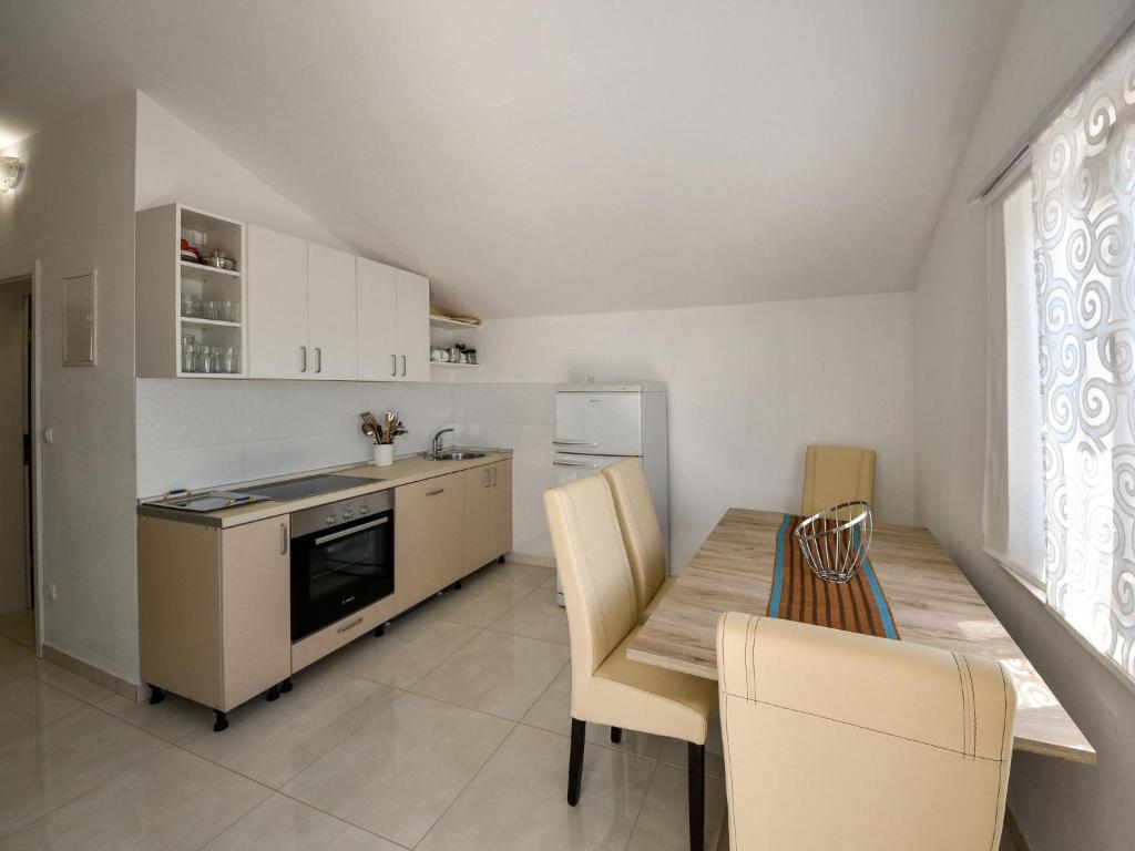 Apartment Mirjana-1 by Interhome photo 4