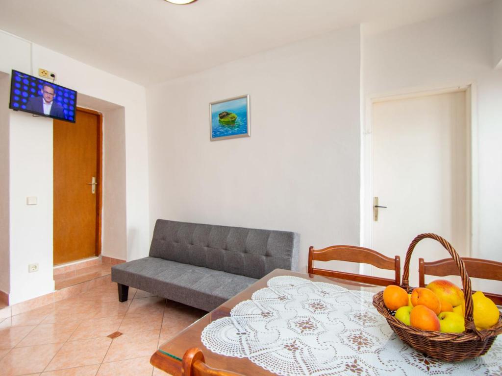Apartment Josip by Interhome photo 3