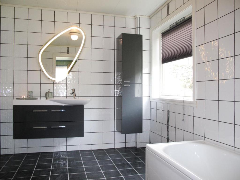 Holiday Home Gule huset - FJH639 by Interhome photo 3