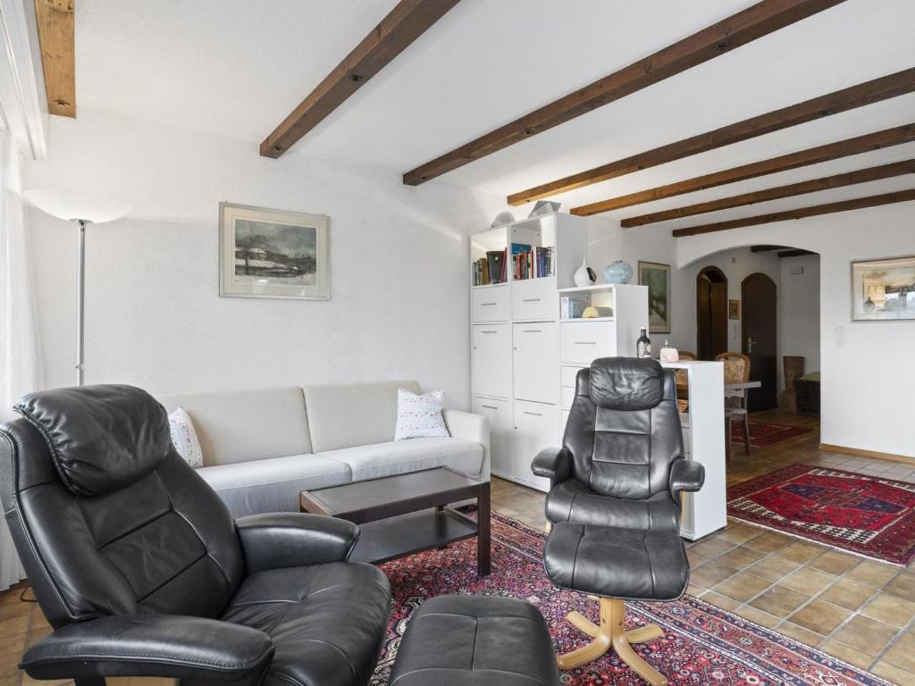 Apartment Al Prada 3-1-a by Interhome photo 2