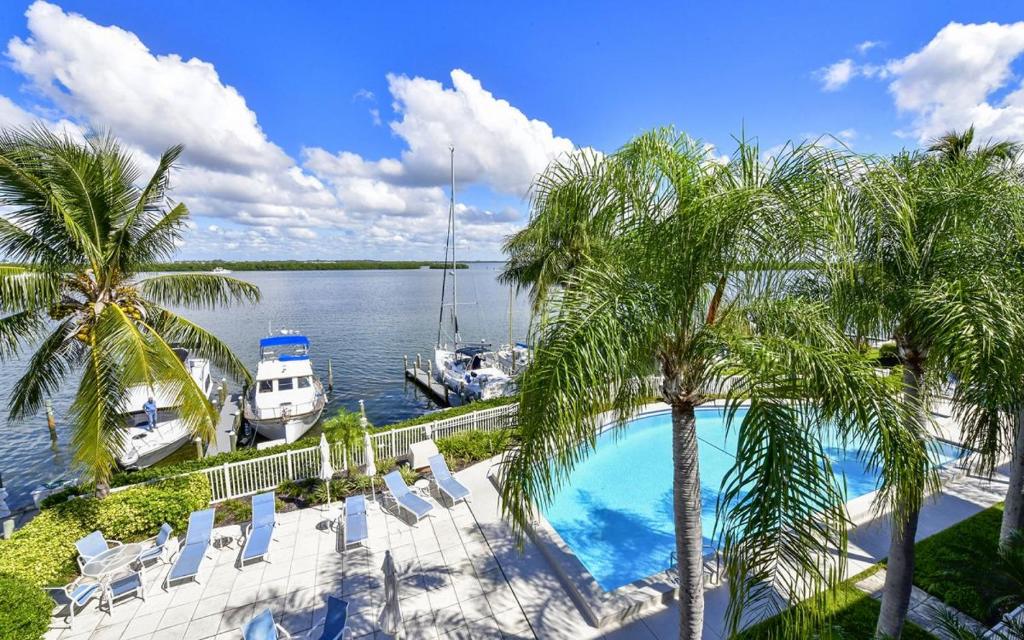Harbor Villa Club 305 photo 1