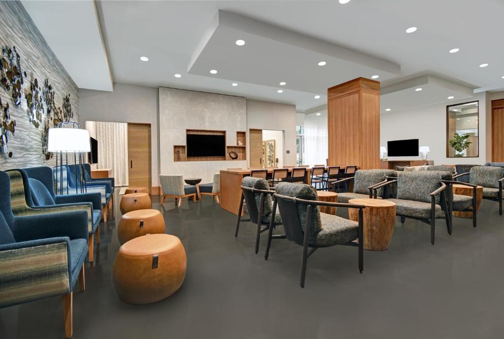 Holiday Inn Express Houston - Galleria Area, an IHG Hotel image
