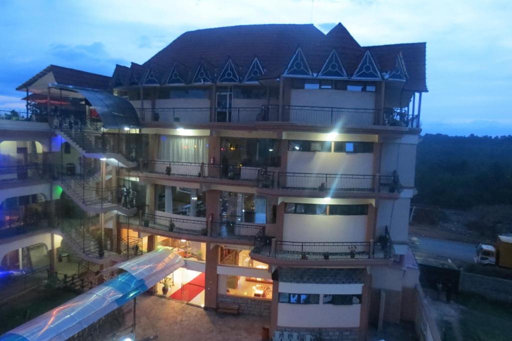 Aturukan Hotel photo 1