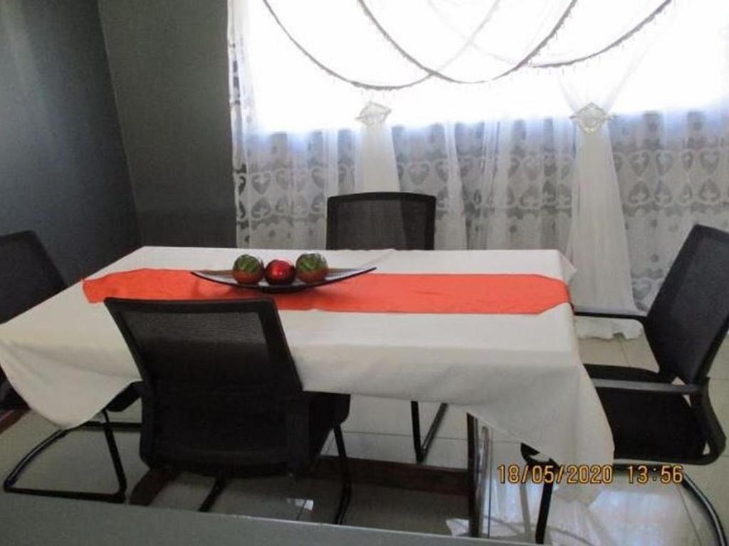 Imimangaliso Guest House photo 4