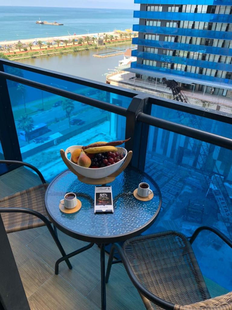 Orbi city Luxury suit photo 1