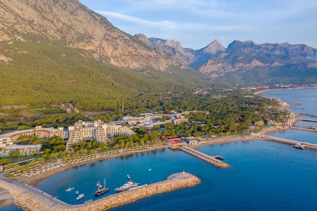 Rixos Sungate - The Land of Legends Access photo 2